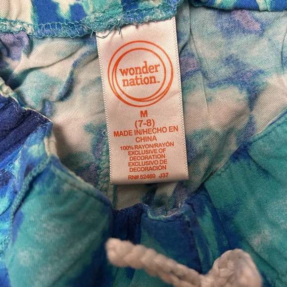 Girls shorts - Picture 3 of 3